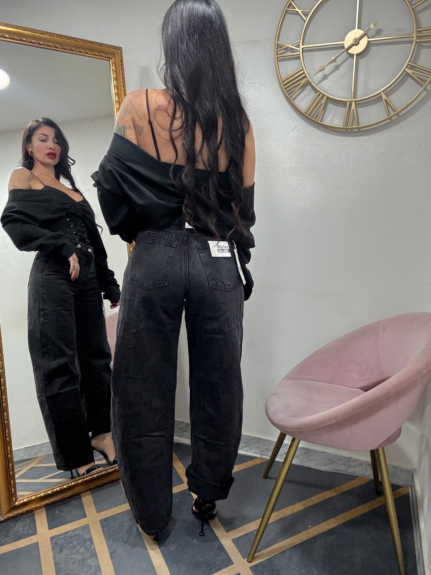 Jeans abbottonatura asimmetrica ballon nero 147