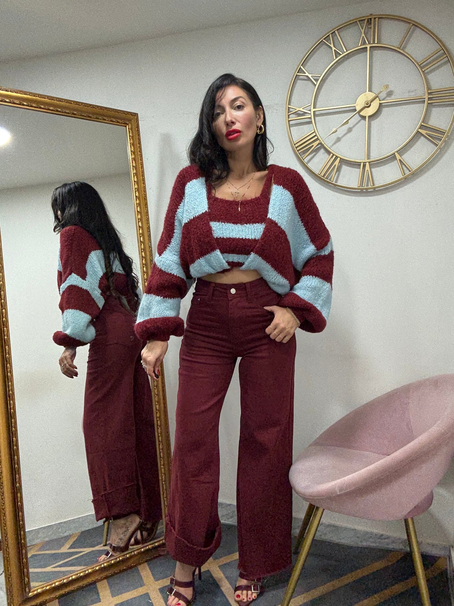 Jeans palazzo bordeaux 250