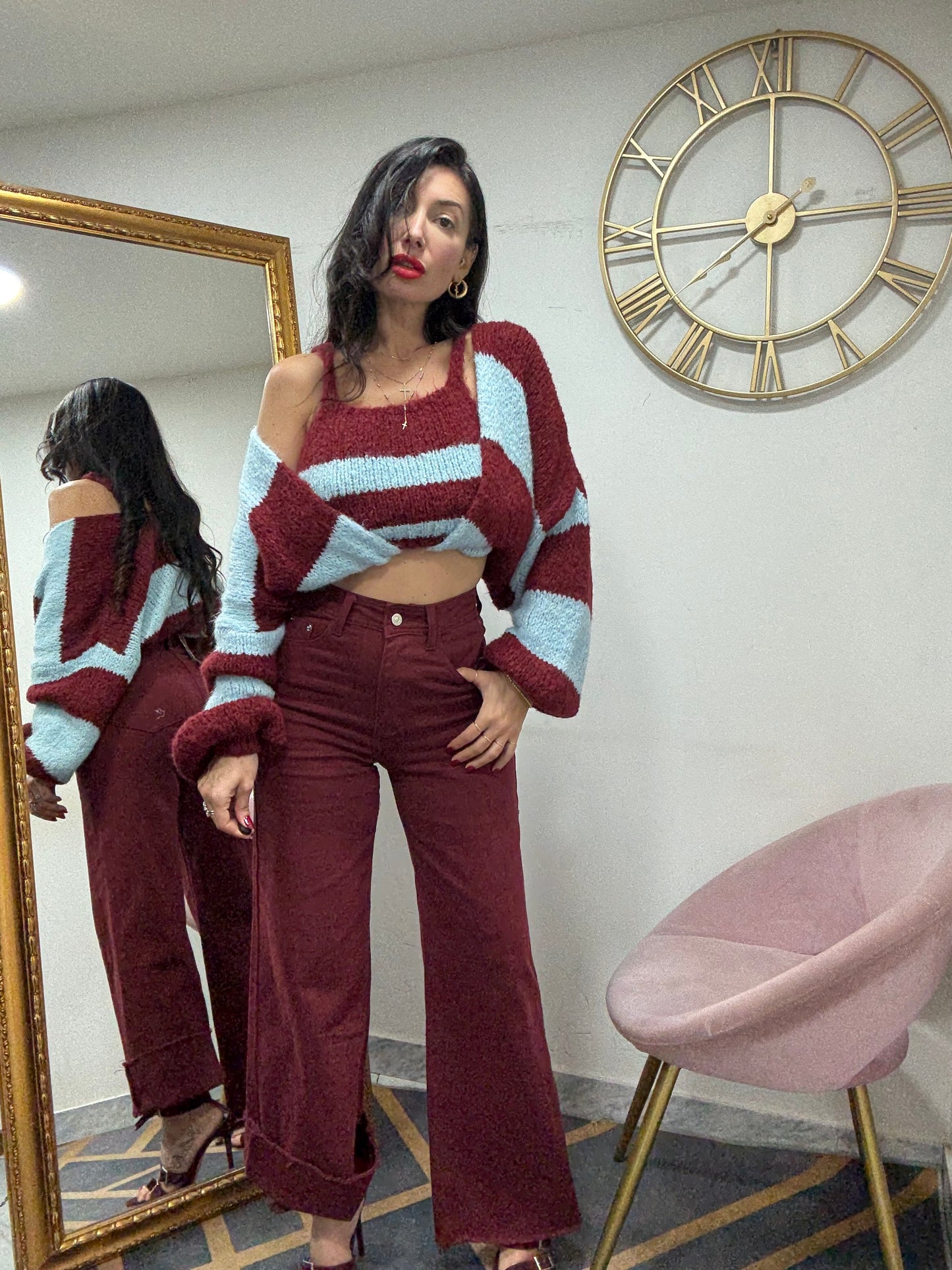 Jeans palazzo bordeaux 250