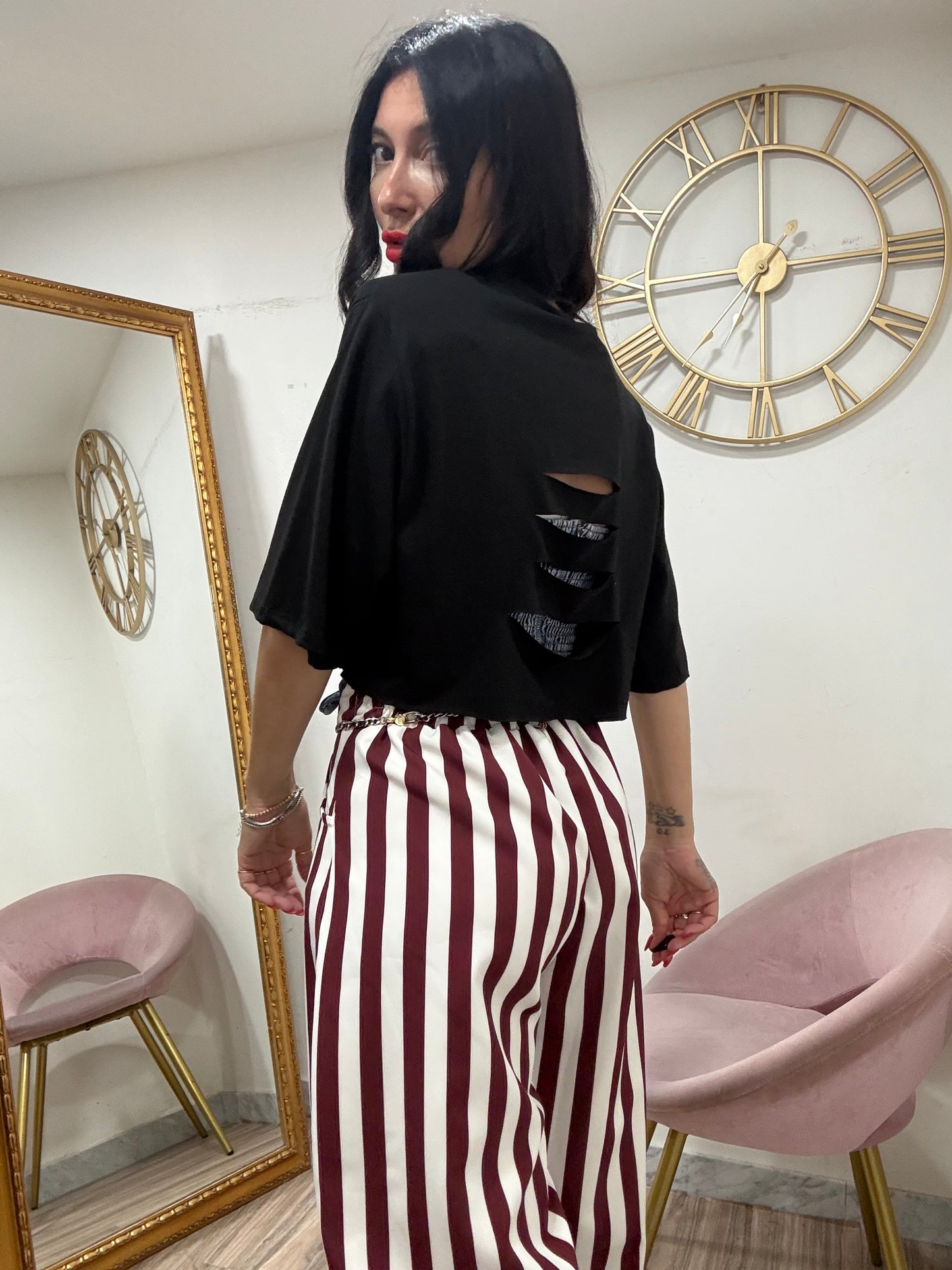 Maglia crop tagli spallina