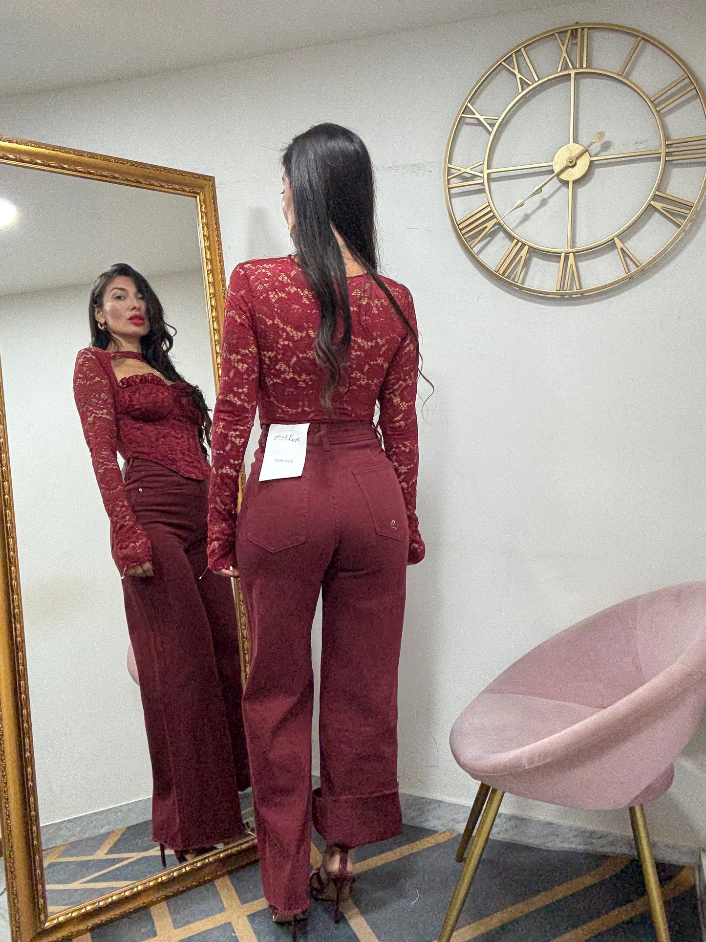 Maglia pizzo steccata scollo conchiglia