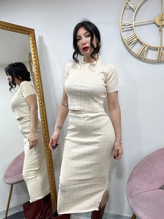 Coord borchiato 004