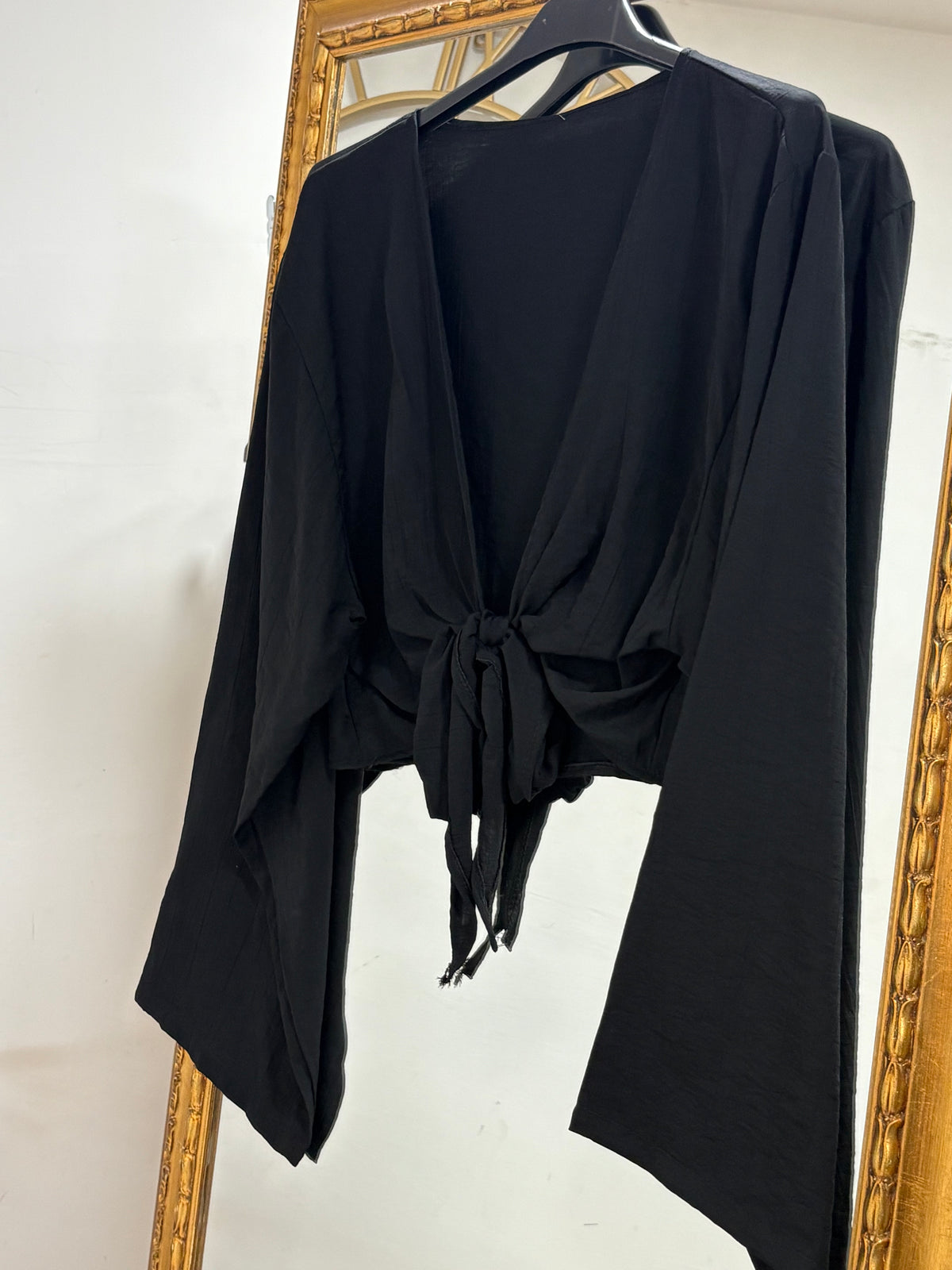 Crop nodo manica campana 8219
