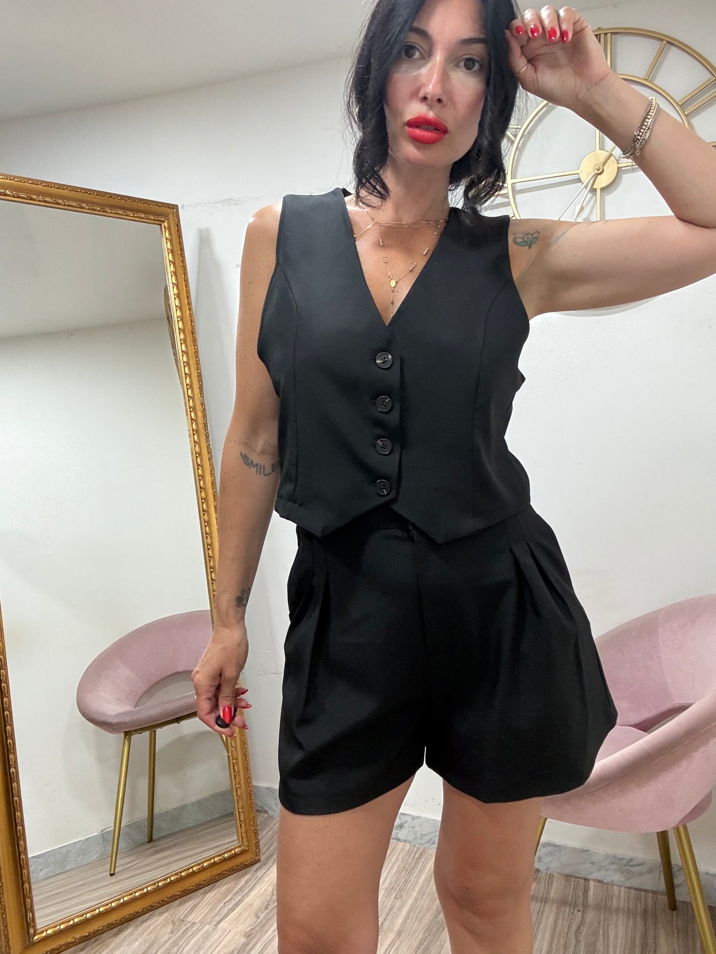Coordinato shorts gilet crop 66859