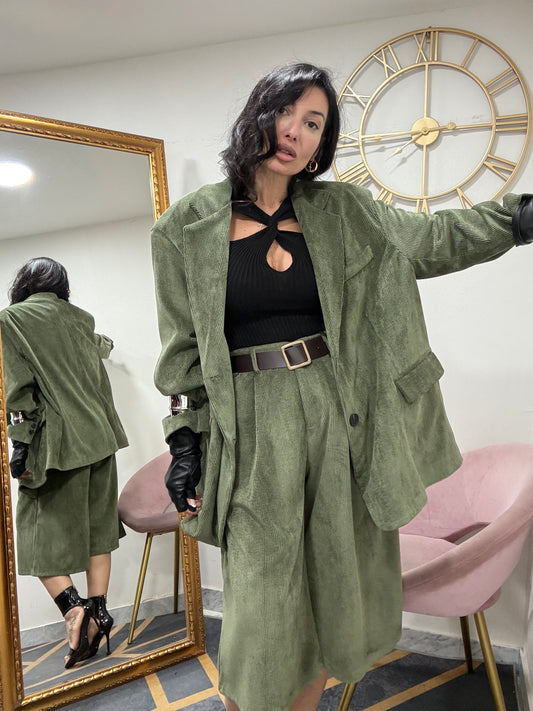 Bermuda velluto costine 679