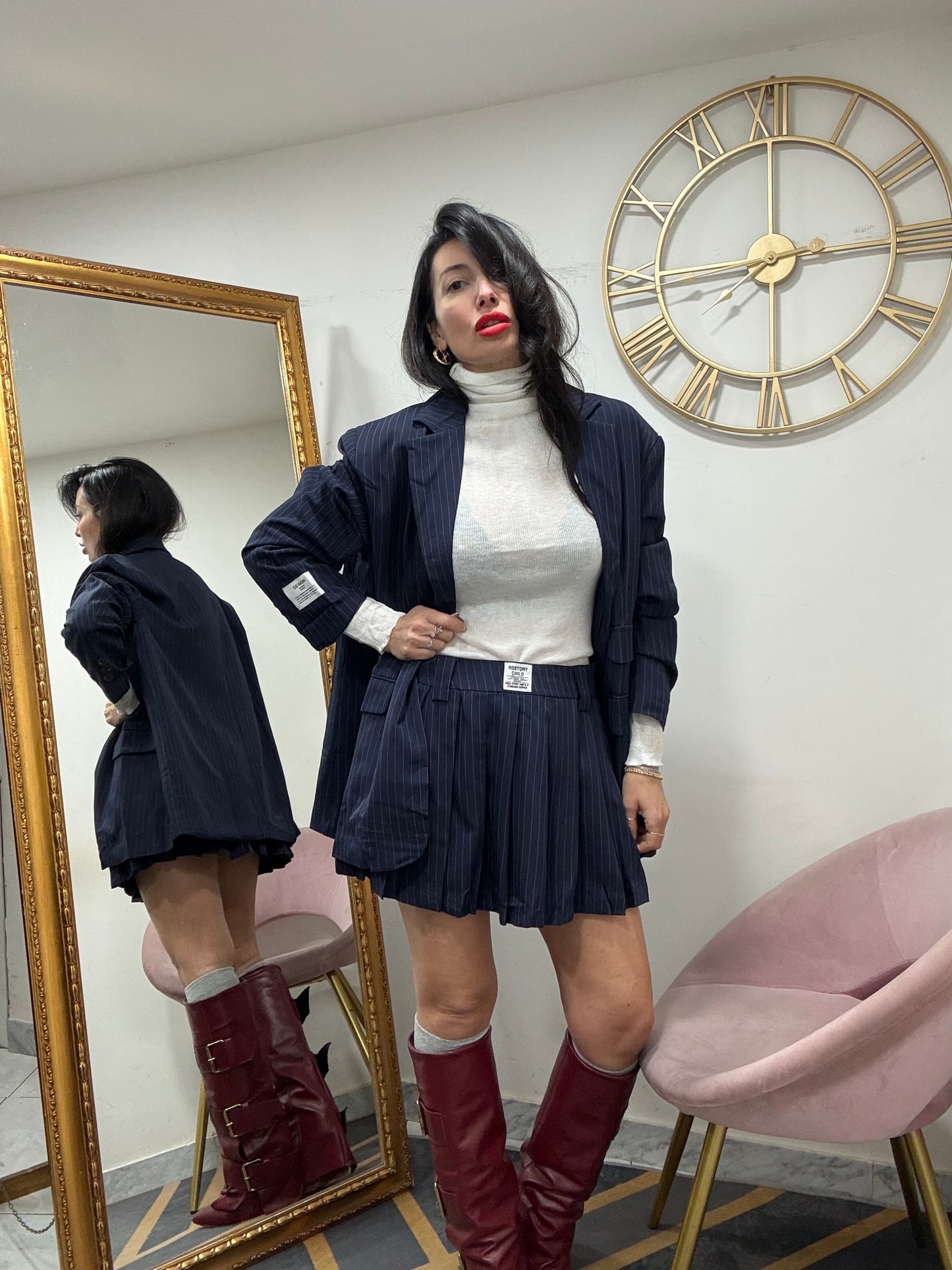 Tailleur gessato gonna pieghe 673#