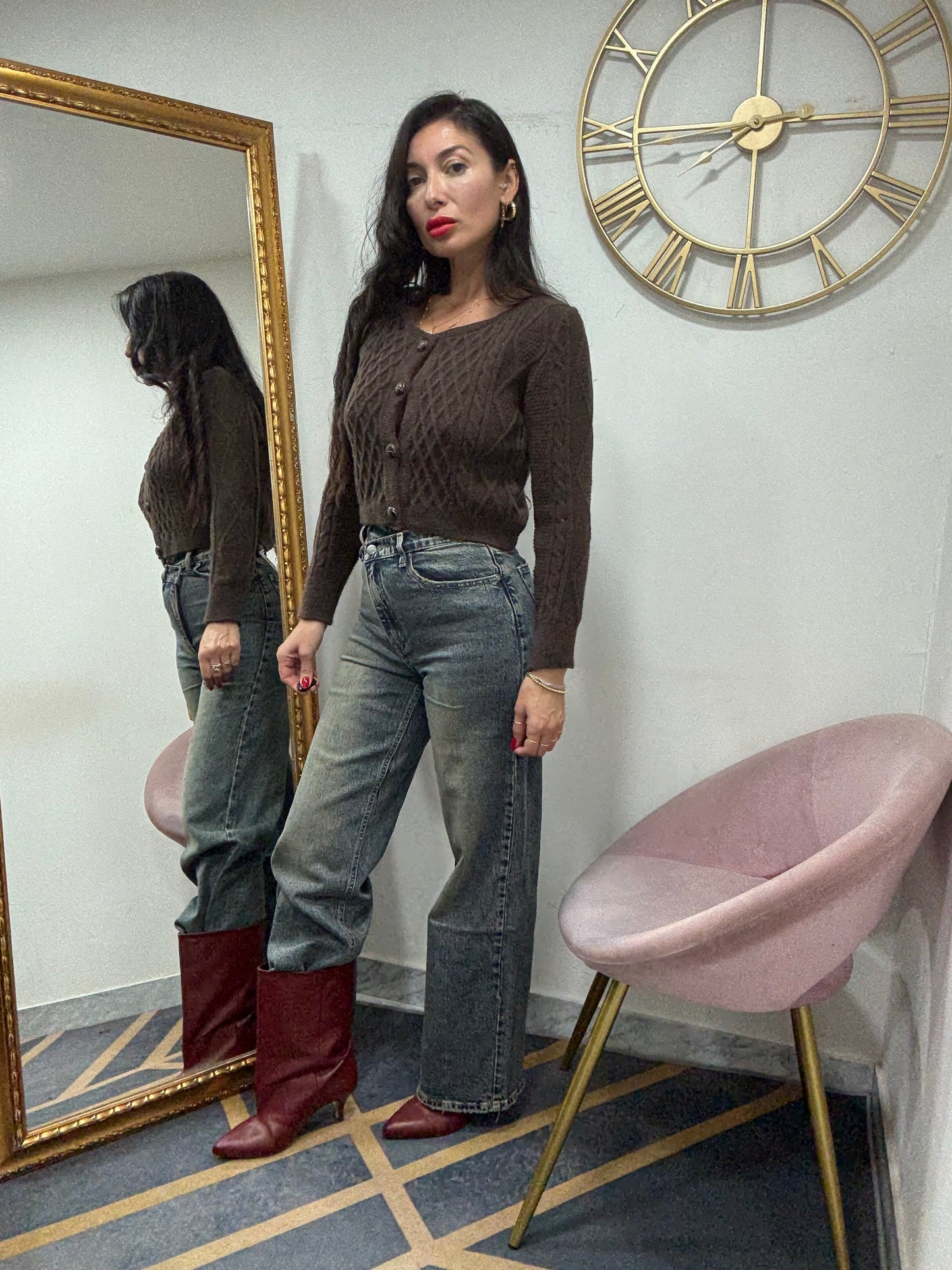 Jeans abbottonatura asimmetrica sabbiato 111