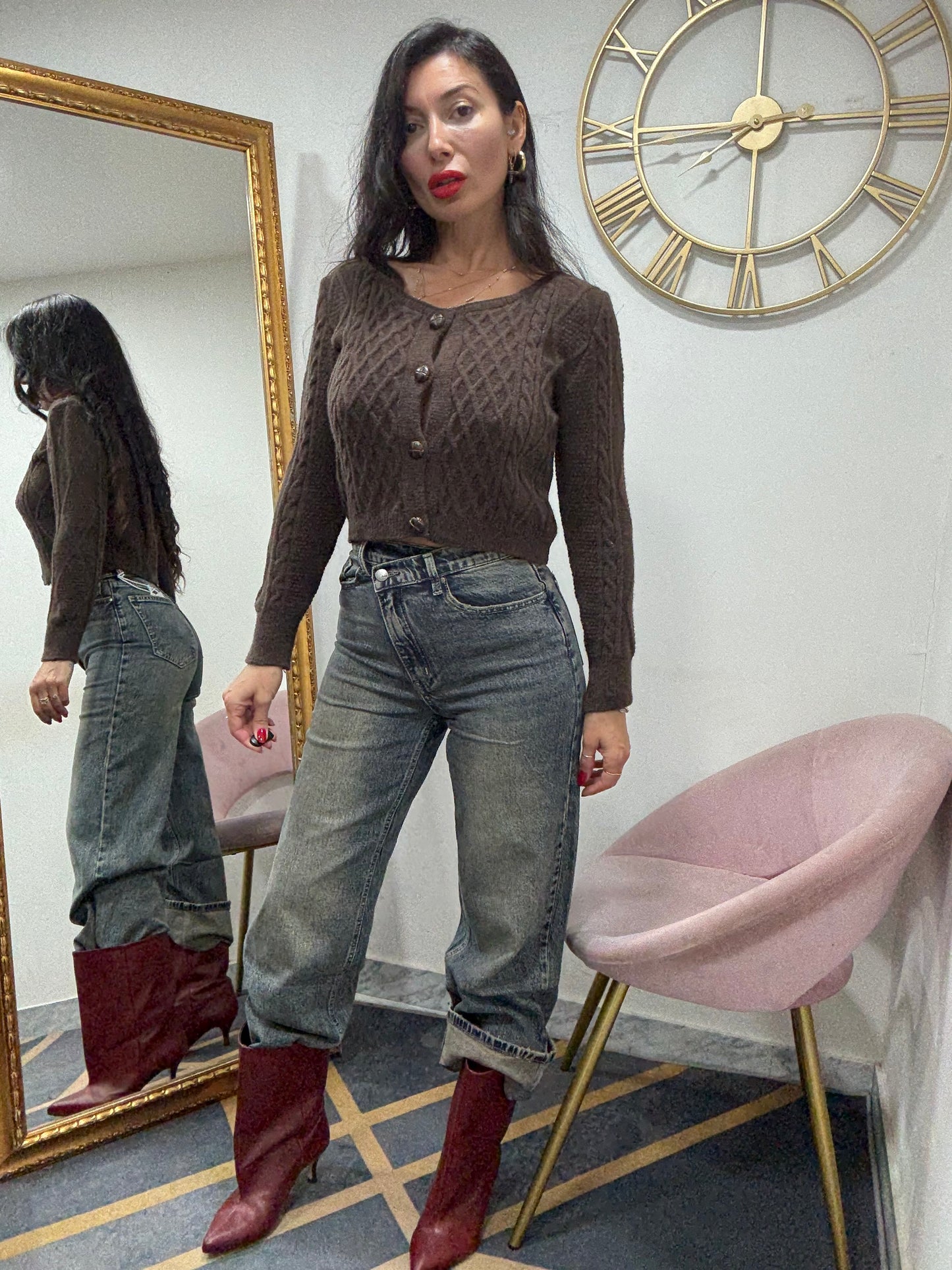 Jeans abbottonatura asimmetrica sabbiato 111