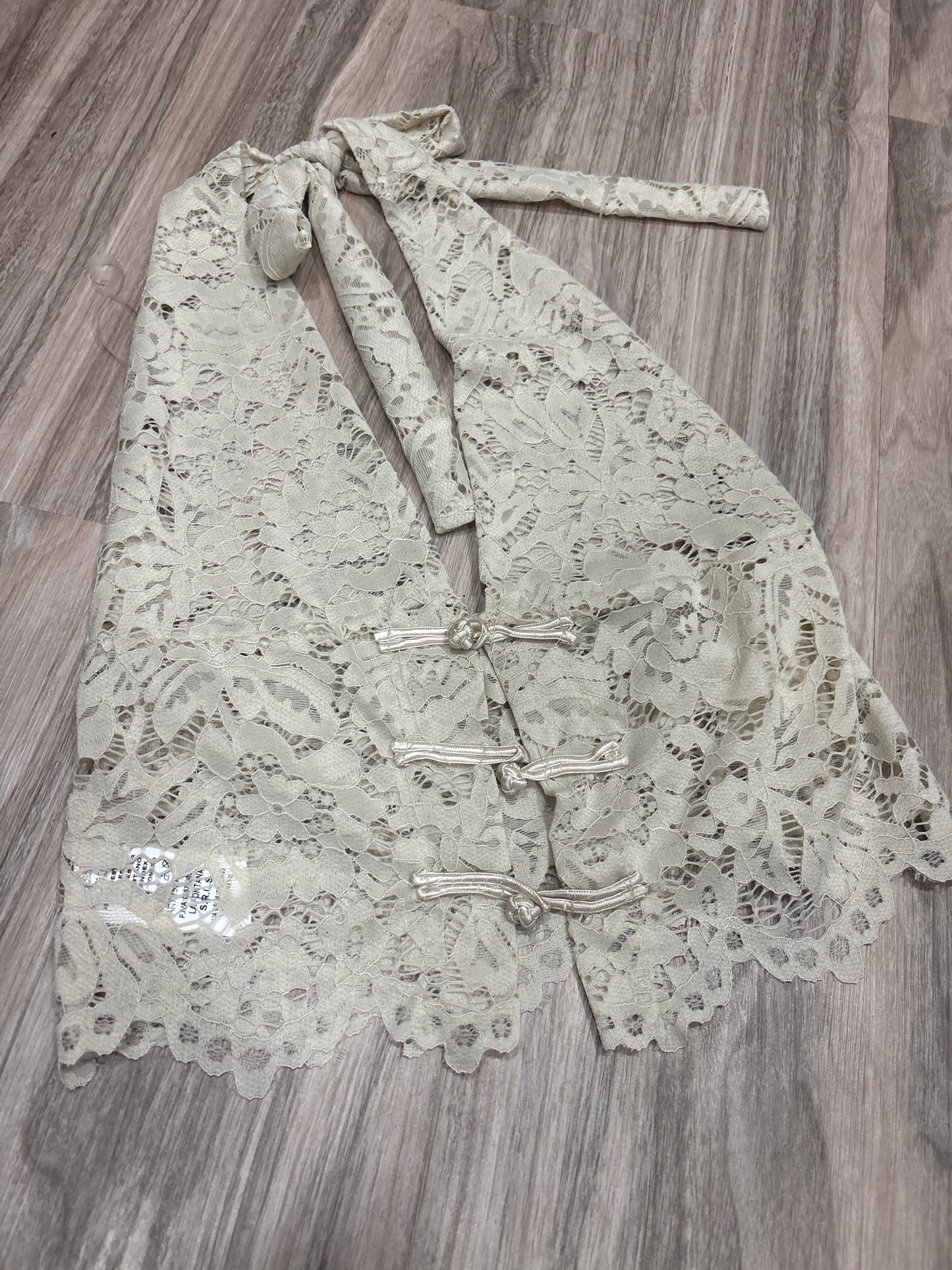 Top crop macramè  alamari 1571