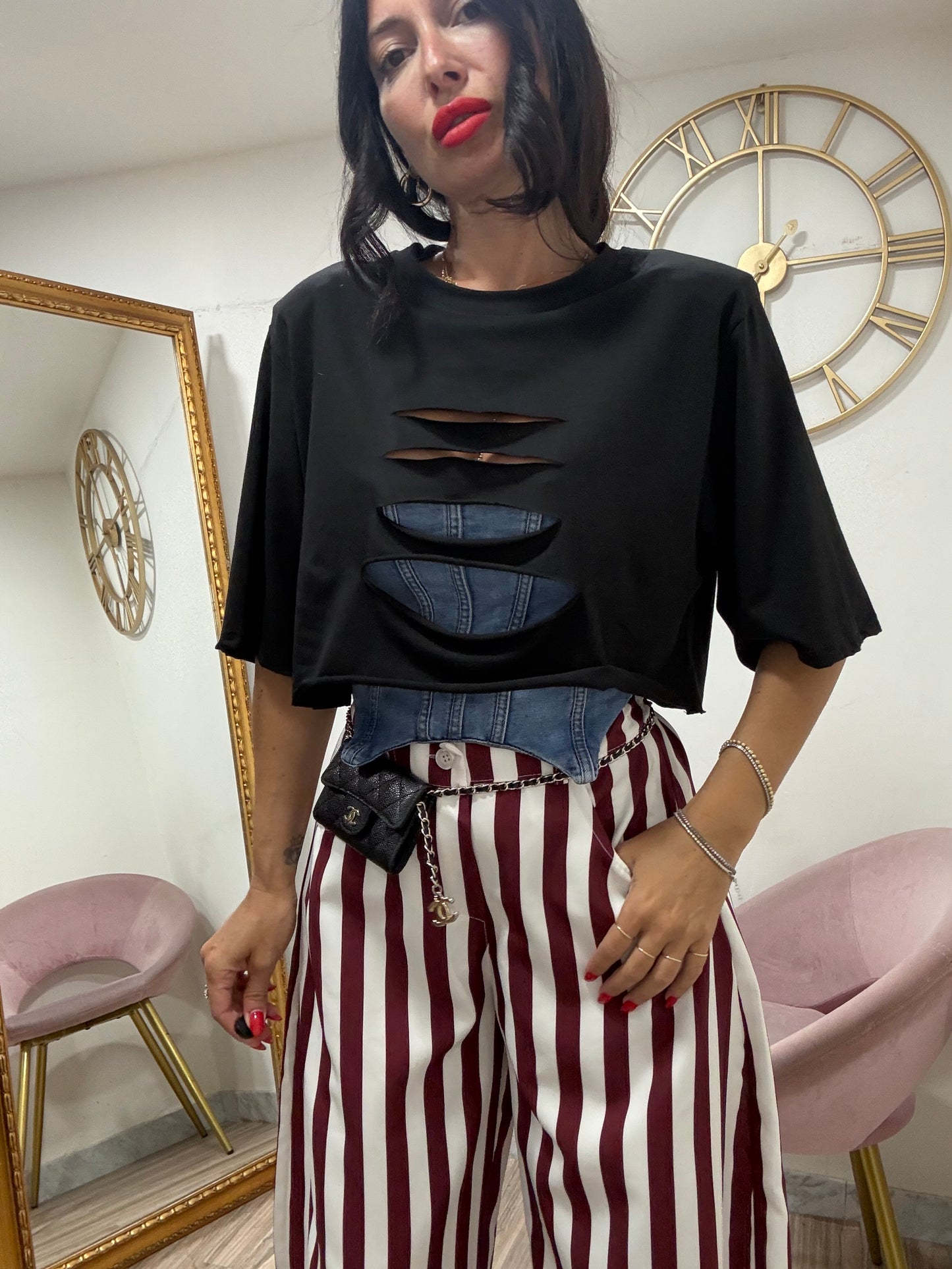 Maglia crop tagli spallina