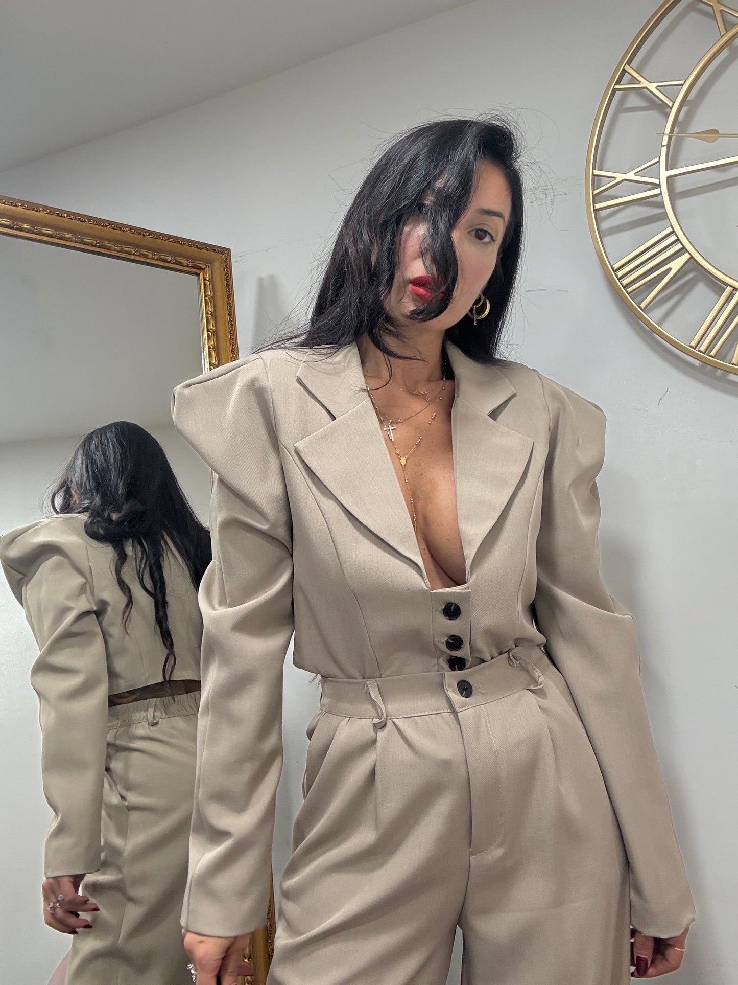 Tailleur giacca asimmetrica 613