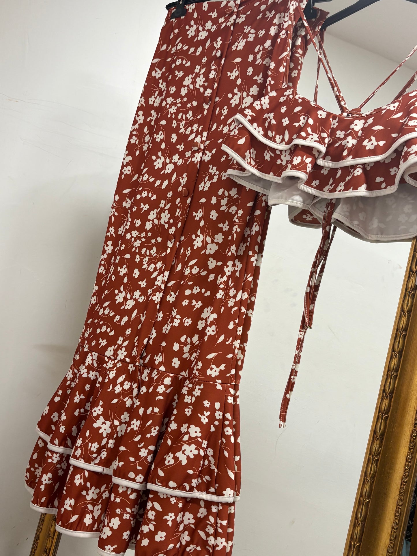 Coordinato top  balza e gonna bottoni 12194