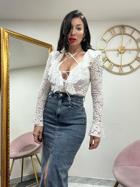 Blusa rousce  macrame